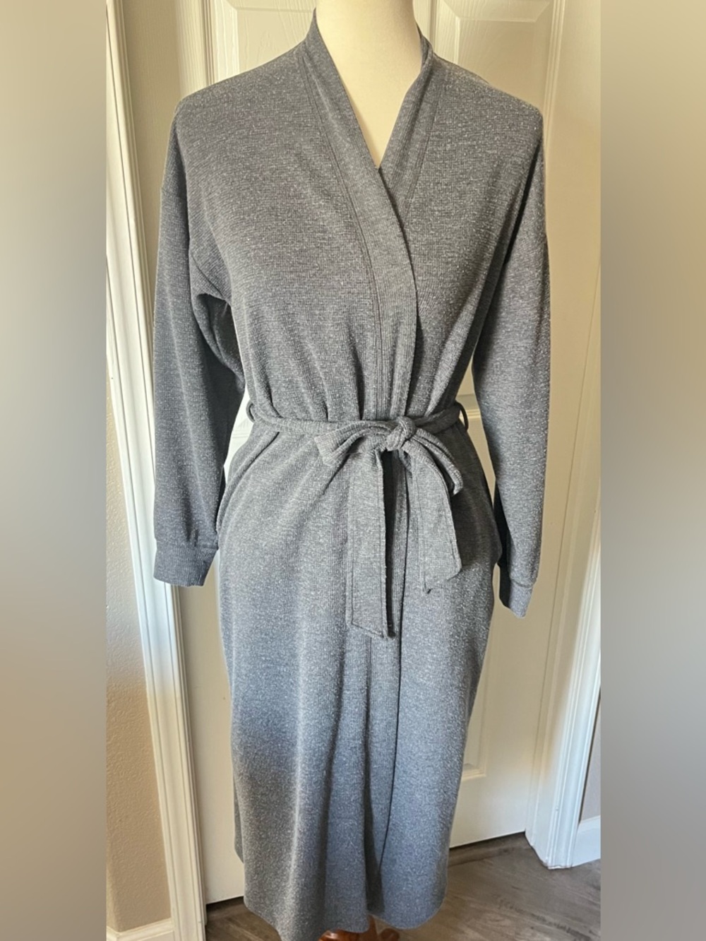 Victoria’s Secret grey robe XS